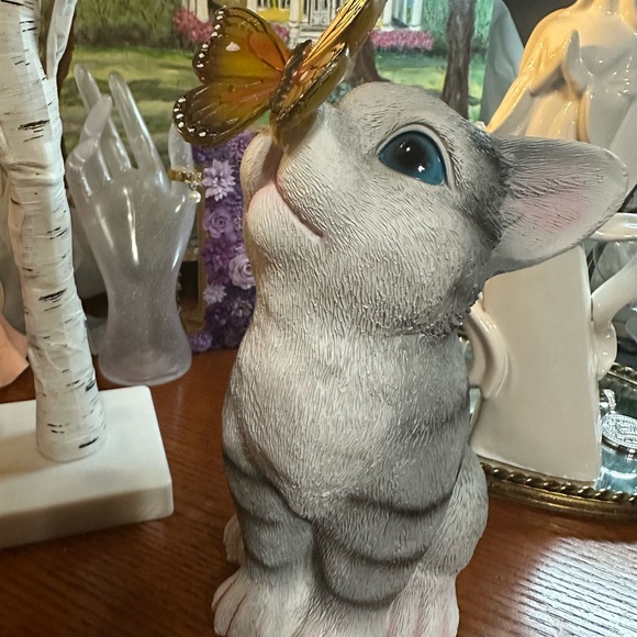 Charming Gray Cat Figurine with Butterfly Accent (solar lit) 11 inches high - Picture 2 of 10